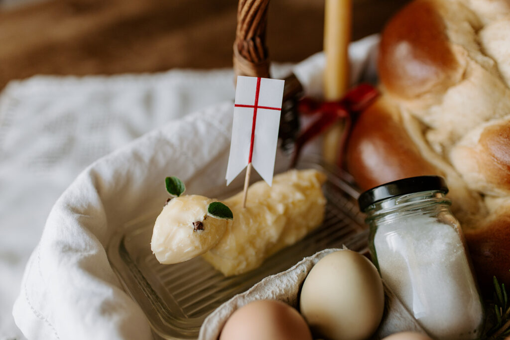 How to make a butter lamb