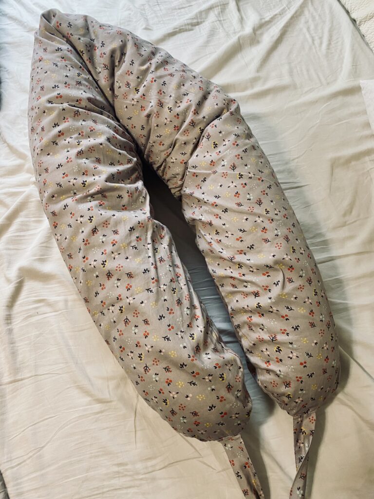 Nursing pillow